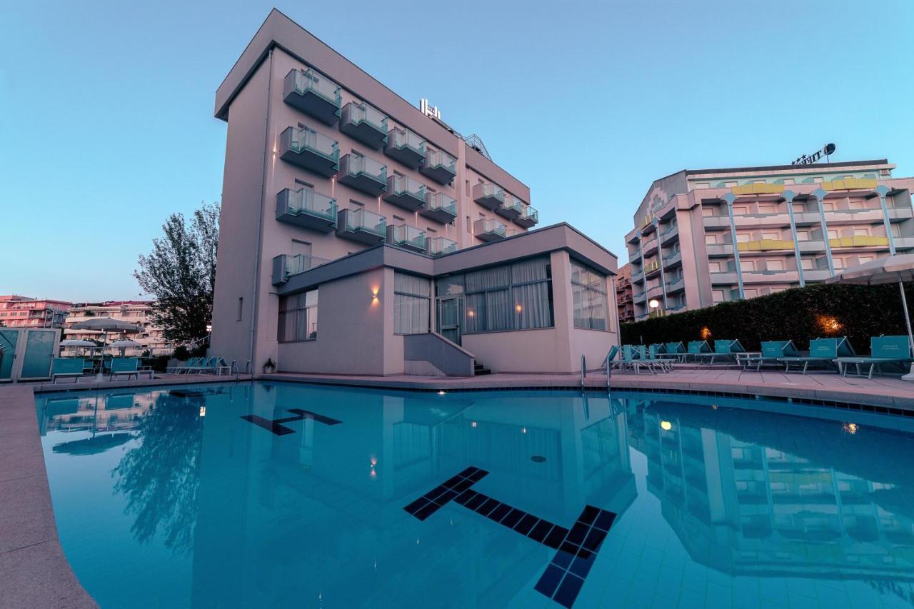 Hotel Imperiale Cattolica Exterior photo
